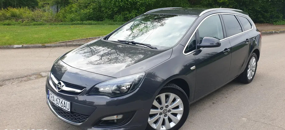 samochody osobowe Opel Astra cena 35900 przebieg: 152212, rok produkcji 2016 z Grajewo